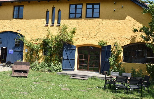 Besondere Ferienwohnung Bibliothek in Buschhagen - Photo 1
