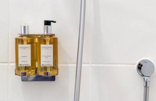 Trewhiddle Retreat V8 by Together Travel - Luxury 3-Bedroom Villa - Foto 30