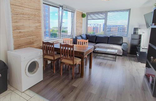 picturesque - 2 bedroom central flat - Photo 5