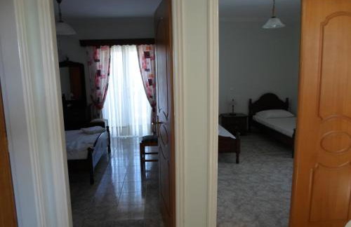 Hotel Villa Basil - Photo 65