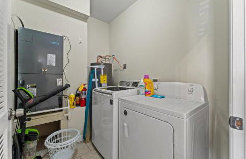 Shells and Bells Ocean Paradise - Sleeps 24, 2 Private Pools - Foto 59