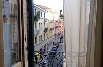 DENEB19 Luminoso con Balcone Vista Città - Photo 21