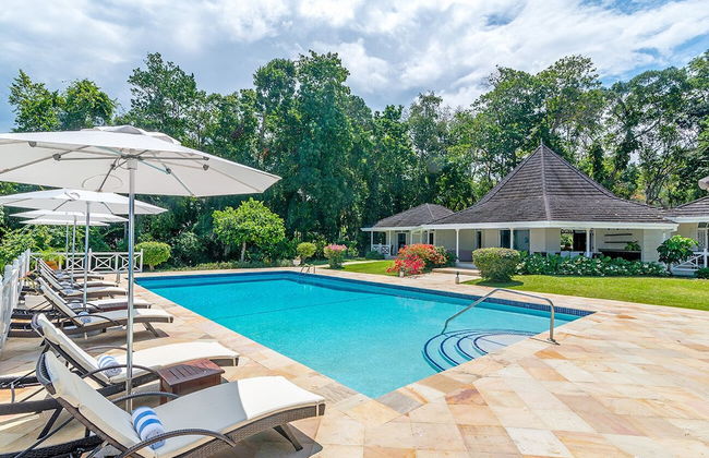 Prospect Estate and Villas - Photo 27