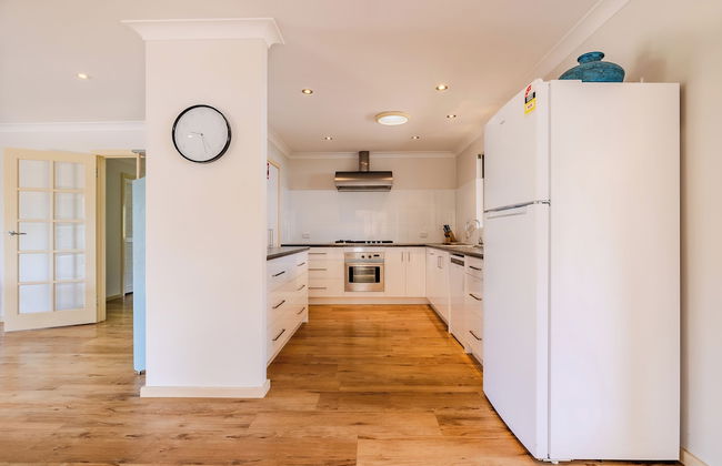 Morning Light Beach House - Photo 12