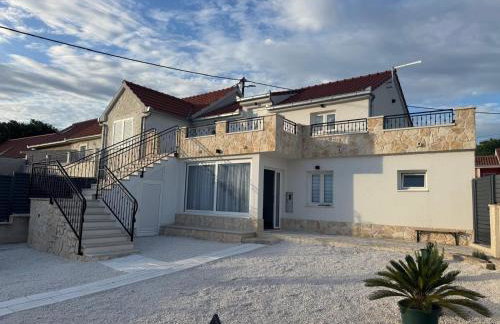 Villa Lily - Photo 23