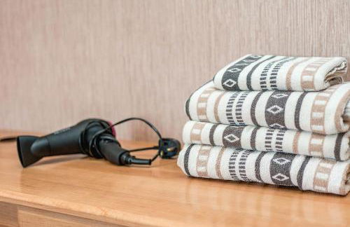 Huge 6 Beds House in Zone 2 London-MobileRateOffers-Families-Leisure-Parking-WiFi-PoolTable-Netflix-Sleeps15! - Foto 14