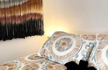 Tiny House Rental in Asheville, NC - The Bat Shack - Foto 6