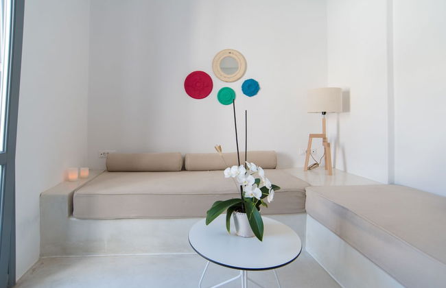 Lagadi Suites by K&K - Photo 77