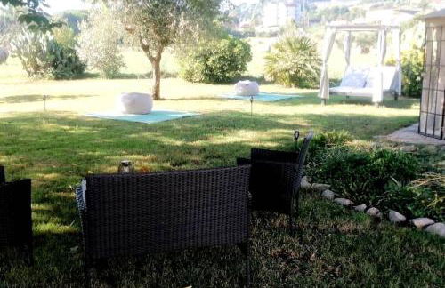 Country Chic Antico Casale - piscina idromassaggio lettini, solarium, cinema experience, wifi, parcheggio - Foto 80