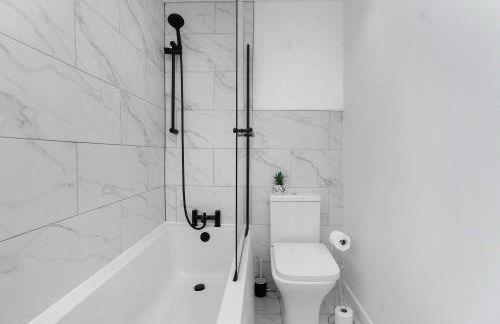 Vacant Nests The Livingston Retreat Wi-Fi - Foto 25