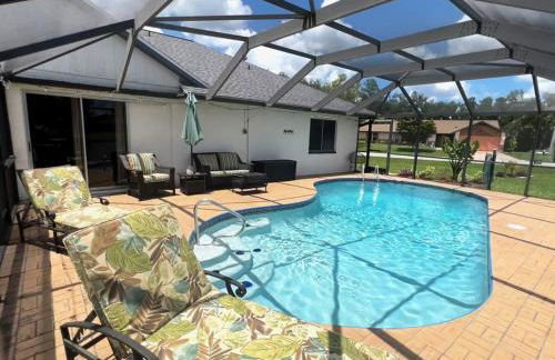 Spacious lakefront pool home in North Fort Myers - Foto 9