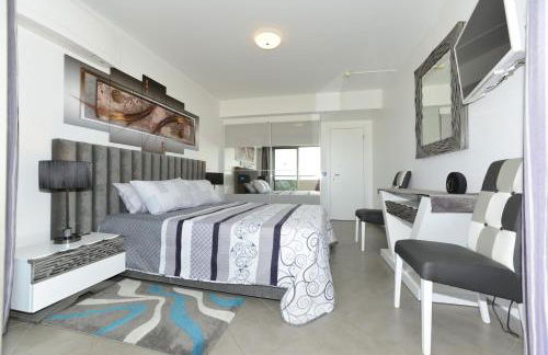 Exclusive Luxury Apartments in Oceano Atlantico Complex - Photo 21