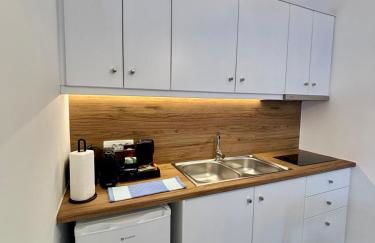 Nostos Suites Kamari - Foto 22