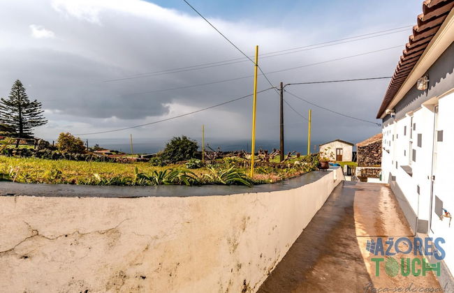 Casa do Tio Jos in Doze Ribeiras - Photo 32