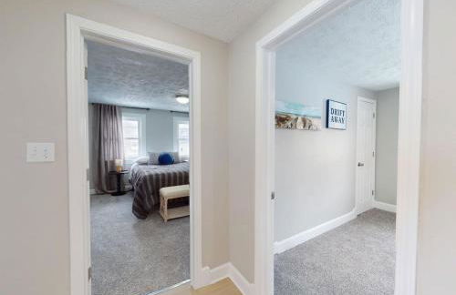 Stylish Home Near Historic Downtown & Lake Erie - Foto 15