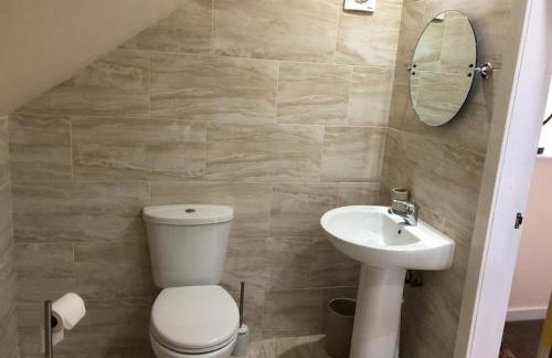 Captivating 2-bed Static Caravan on Private Land - Foto 3