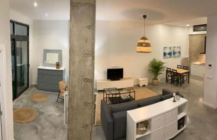 Acogedor apartamento en semisótano con patio y cerca de la Plaza de España - Foto 3