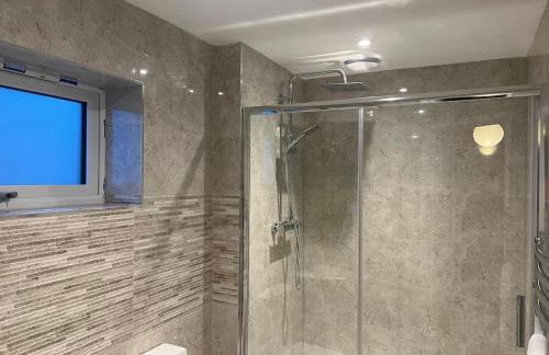 town centre 3, 1st floor, king bed entire flat - Foto 7