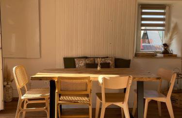 Pine & Oak Holiday Home - Foto 7