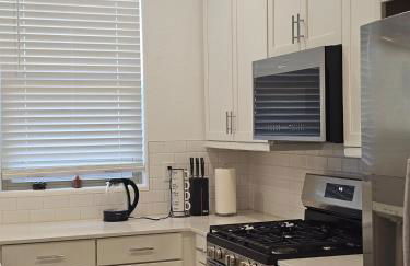 genie palace at statefarm stadium - Photo 14