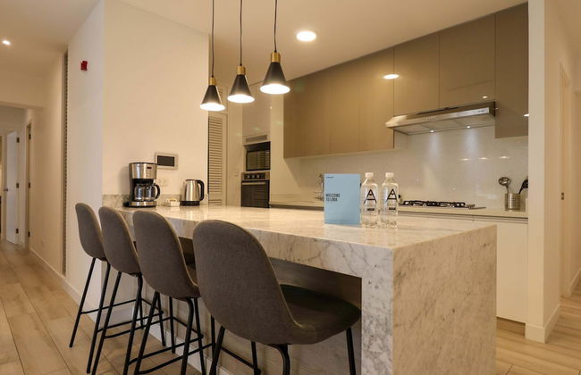 w Charming 2BR w Balcony in Miraflores - Photo 3