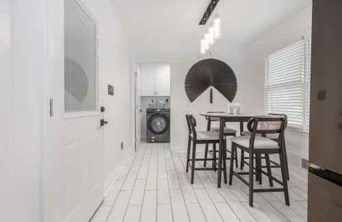 Big Modern Family Home On 1 Acre Land w Firepit & Grill - Foto 10