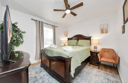 Stylish Katy Retreat 4BR Sleeps 10 Outdoor Escapre - Foto 2