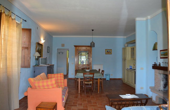 Large Apartment With Shared Swimming Pool in Crete Senesi - Foto 8