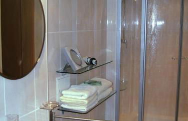 Ferienwohnung Elsterveilchen 100 m bis zur Soletherme und Theater - Foto 13