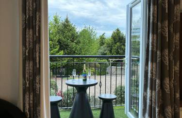 Lincoln Holiday Retreat View with Private Hot Tub - Foto 3