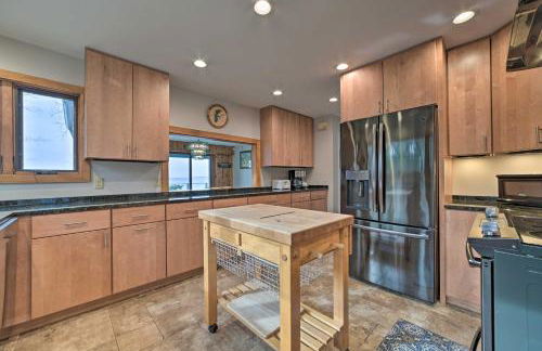 Unwind Fireside, Walk to Water! Lake Michigan Home - Foto 10