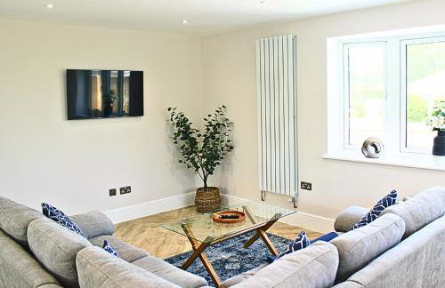 NEW! Stunning & Huge 5BR with Parking & Garden - Perfect for Families & Groups! Excellent Location - Foto 30