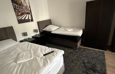 bee Apartment 10 Betten für Gruppen & Monteure PS5 - Photo 1