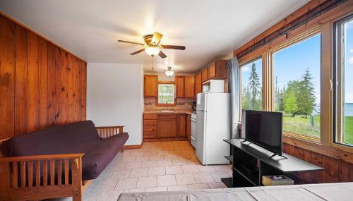 Lake Huron Escape Waterfront Firepit - Foto 4