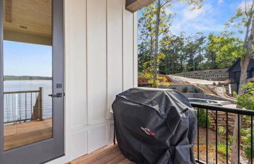 Luxe Lake Martin Home Pool Hot Tub Boat Dock - Foto 51