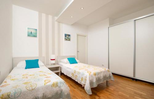 VILLA MILLA with private pool, jacuzzi, sauna, gym, max. 8 person - Photo 36