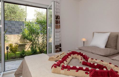 House Zrile with garden and jacuzzi - Foto 32