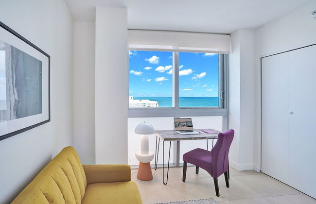 Dharma Home Suites Miami at Monte Carlo - Foto 76