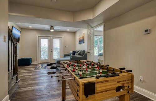 Broadview, River, Golf Course, Games, free Attraction Tickets, WIFI!!! - Foto 24