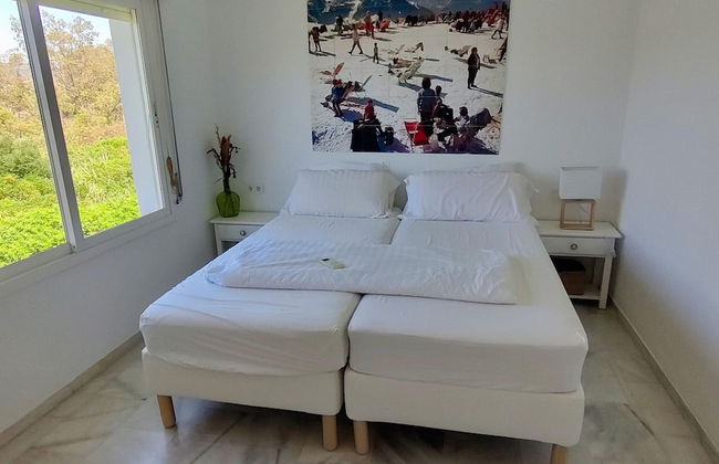 Relaxed Retreat With Pool - Photo 2