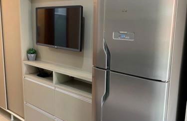 Lindo Studio Matinhos Prédio na beira mar. - Foto 2