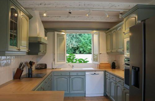 Amazing family villa with a swimming pool - Foto 18