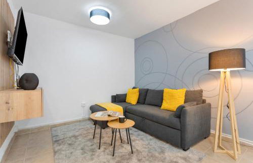 Tea-Rose Loft - Photo 1