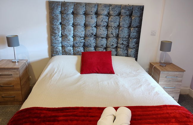 Meridian Bay Apartment - Photo 1