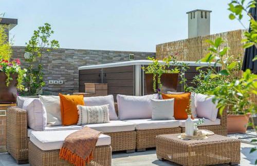 [Via Indipendenza] – Attico di lusso con Piscina - Photo 3