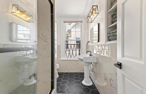 Orange Oasis in the Heart of East Rock with FREE parking near DT and Yale - Foto 5