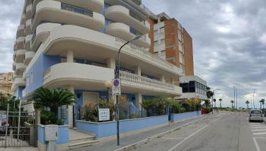 RICCIO BLU pochi passi dal mare - Foto 2