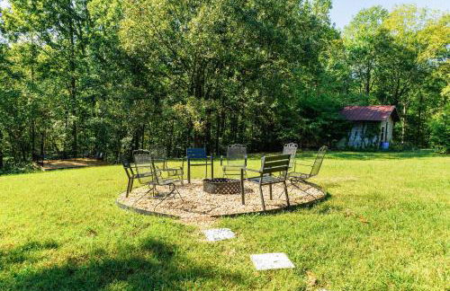 Franklin 4BR Escape, BBQ, Fire Pit, Sleeps 15 - Foto 35