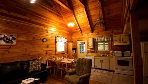 Spacious Cabin Rental with a Hot Tub near the Gauley River in West Virginia - Foto 2