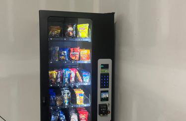 The Skylight Retreat - Private 3BR Home in Saint Paul - Foto 13